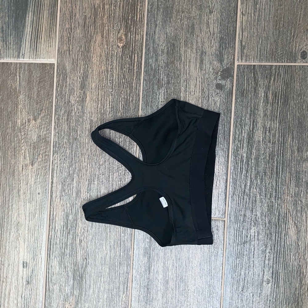 Nike Razorback Sports Bra - Picture 2 of 3
